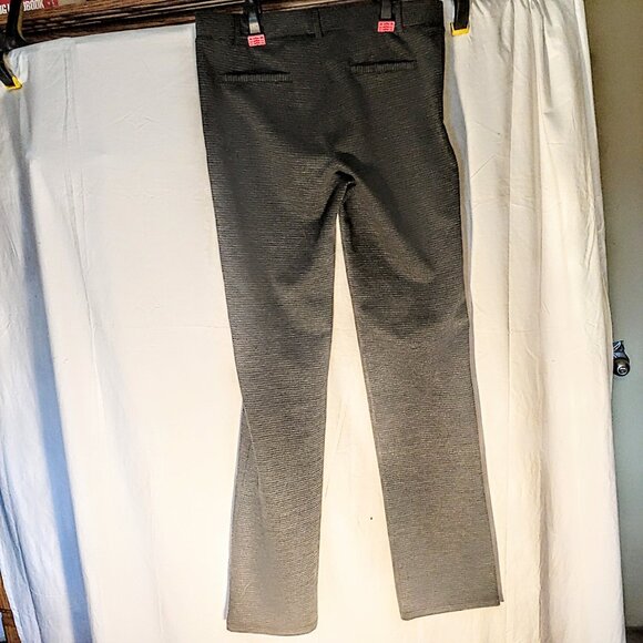 "Relax in Style: “Betta Brand” Casual Soft Pants" - Picture 2 of 4